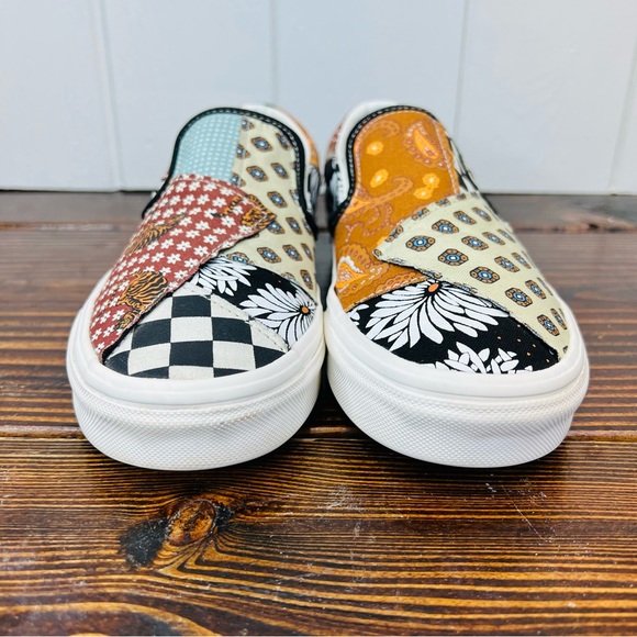 Vans Classic Slip On Tiger Patchwork Sneakers - Picture 3 of 8